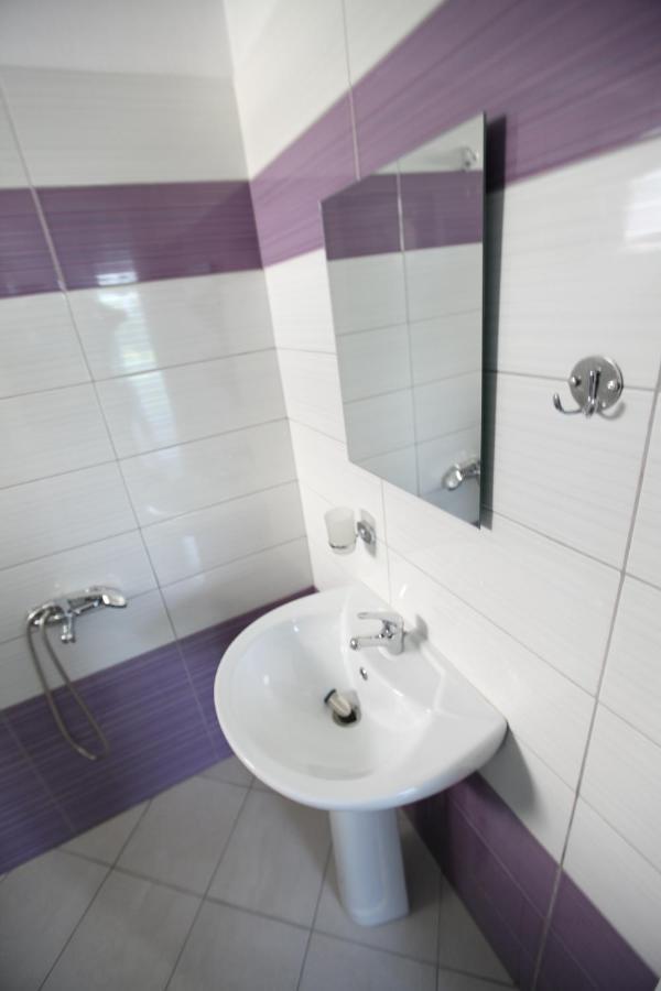 Vila Flavin 2 Apartament Ksamil