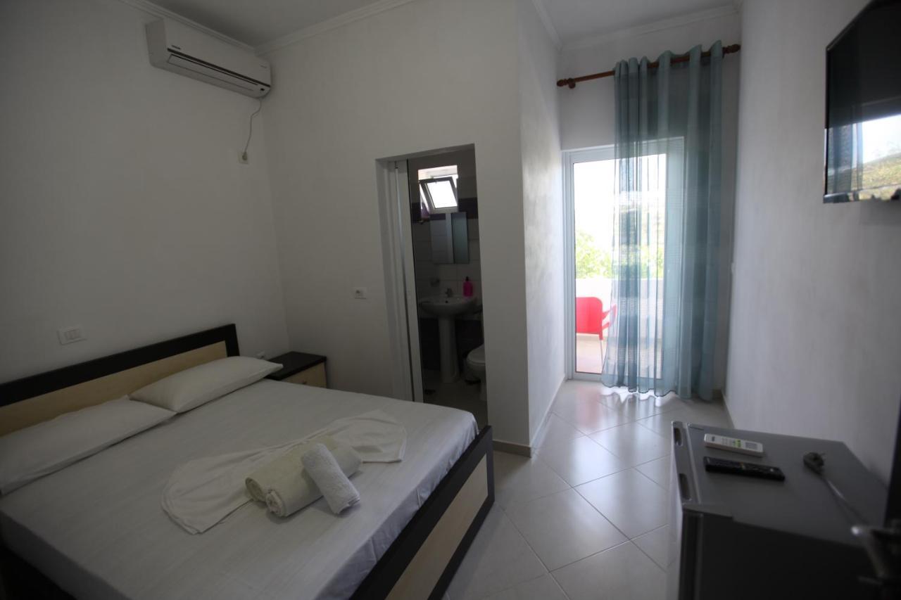 Vila Flavin 2 * Ksamil